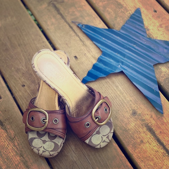 *2/$40* Coach Wedge Buckle Sandals - Picture 1 of 4